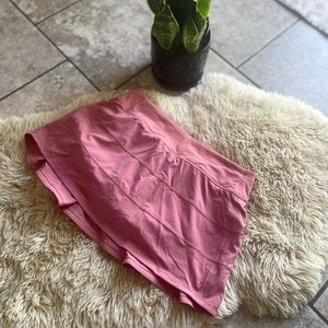 Lululemon pace rival mode rose skirt